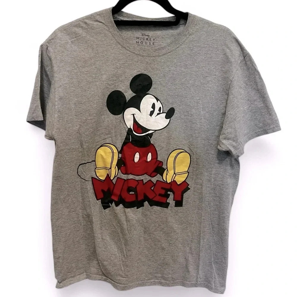 Disney Mickey Mouse Mickey Graphic Tee Medium Short Sleeve Unisex